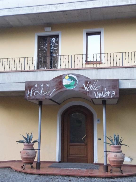 Hotel Valleumbra Torgiano Exteriör bild